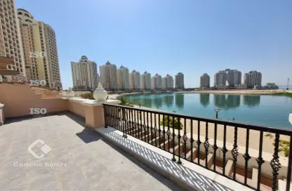 Apartment - 3 Bedrooms - 5 Bathrooms for rent in Viva West - Viva Bahriyah - The Pearl Island - Doha