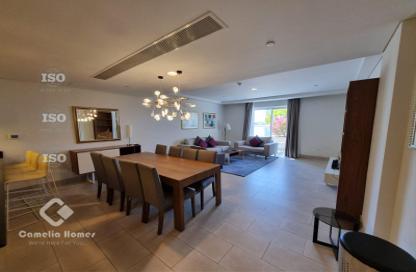 Apartment - 3 Bedrooms - 5 Bathrooms for rent in Viva West - Viva Bahriyah - The Pearl Island - Doha