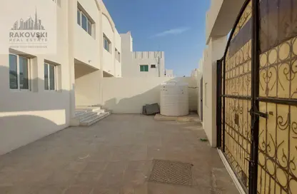 Villa - 6 Bedrooms - 7 Bathrooms for rent in Al Aziziyah - Al Aziziyah - Doha