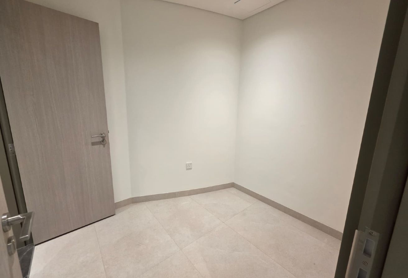Modern 2BR Residence on Vibrant Boulevard Avenue!! thumbnail 13