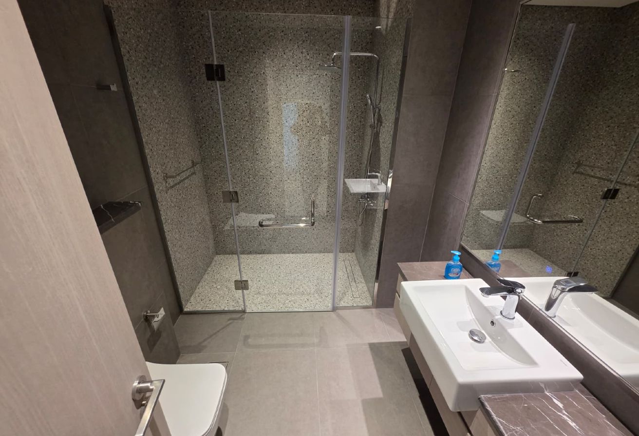 Modern 2BR Residence on Vibrant Boulevard Avenue!! thumbnail 12