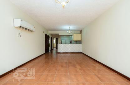 Apartment - 2 Bedrooms - 1 Bathroom for rent in Regency Residence Airport - Regency Residence Airport - Old Airport Road - Doha