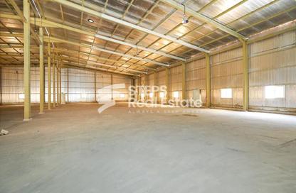 Warehouse - Studio - 1 for rent in East Industrial Street - Birkat Al Awamer - Al Wakra
