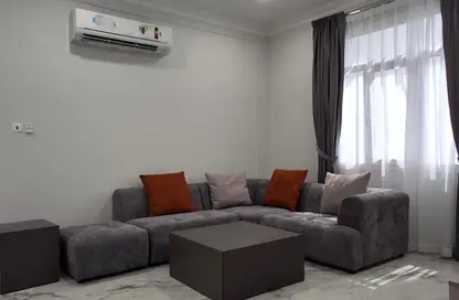 Apartment - 2 Bedrooms - 3 Bathrooms for rent in Al Nasr - Doha