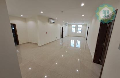 Apartment - 2 Bedrooms - 2 Bathrooms for rent in Al Mana Hills Compound - Aspire Zone - Al Waab - Doha
