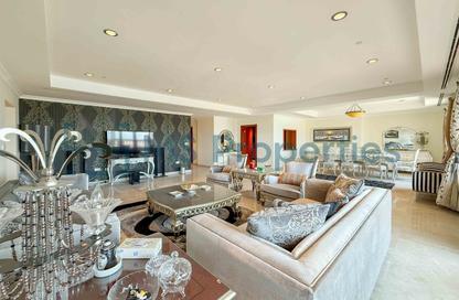 Apartment - 3 Bedrooms - 4 Bathrooms for rent in East Porto Drive - Porto Arabia - The Pearl Island - Doha