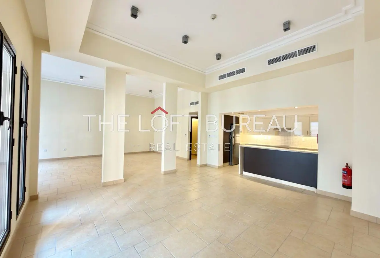 62969752 - Property Main Image