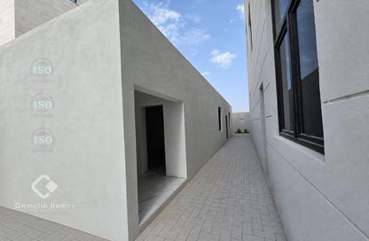 Villa - 7+ Bedrooms - 7+ Bathrooms for rent in Rawdat Al Hamama - Al Daayen