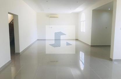 مجمع سكني - 4 - 4 للايجار في فلل عين خالد - عين خالد - الدوحة