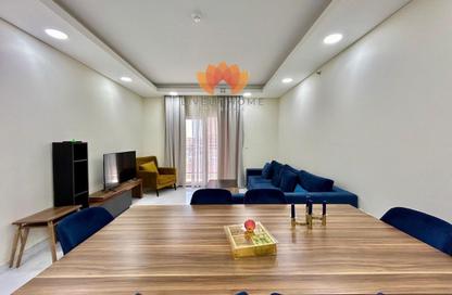 Apartment - 2 Bedrooms - 3 Bathrooms for rent in City Avenue Building C - City Avenue - Al Erkyah City - Lusail