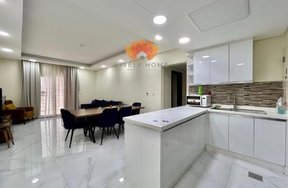 Apartment - 2 Bedrooms - 3 Bathrooms for rent in City Avenue Building C - City Avenue - Al Erkyah City - Lusail