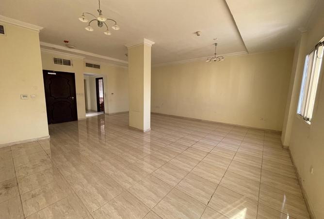 58092125 - Property Image 2