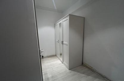 Apartment - Studio - 1 Bathroom for rent in Al Dafna - Al Dafna - Doha