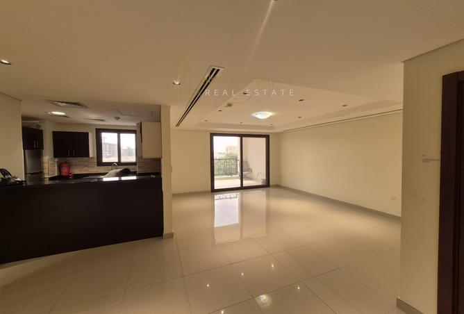 51953733 - Property Image 2