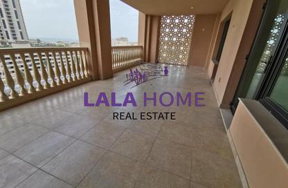 Apartment - 1 Bedroom - 2 Bathrooms for rent in East Porto Drive - Porto Arabia - The Pearl Island - Doha