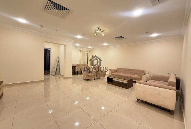 53426190 - صورة العقار 3