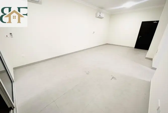 61728614 - Property Image 2