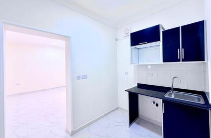 Apartment - Studio - 1 Bathroom for rent in Souk Al gharaffa - Al Gharrafa - Doha