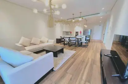 Apartment - 1 Bedroom - 3 Bathrooms for rent in Floresta Gardens - Floresta Gardens - The Pearl Island - Doha