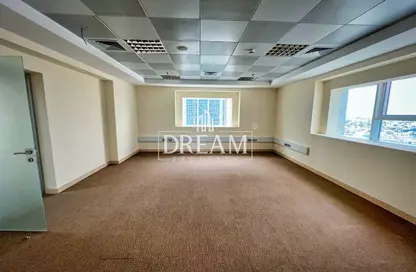 Office Space - 7 Bedrooms - 3 Bathrooms for rent in West Bay Tower - West Bay - West Bay - Doha