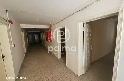 Labor Camp - Studio - 7+ Bathrooms for rent in Industrial Area 5 - Industrial Area - Industrial Area - Doha