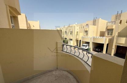 Villa - 4 Bedrooms - 5 Bathrooms for rent in Al Gharrafa - Al Gharrafa - Doha