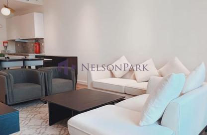 Apartment - 2 Bedrooms - 3 Bathrooms for rent in Floresta Gardens - Floresta Gardens - The Pearl Island - Doha