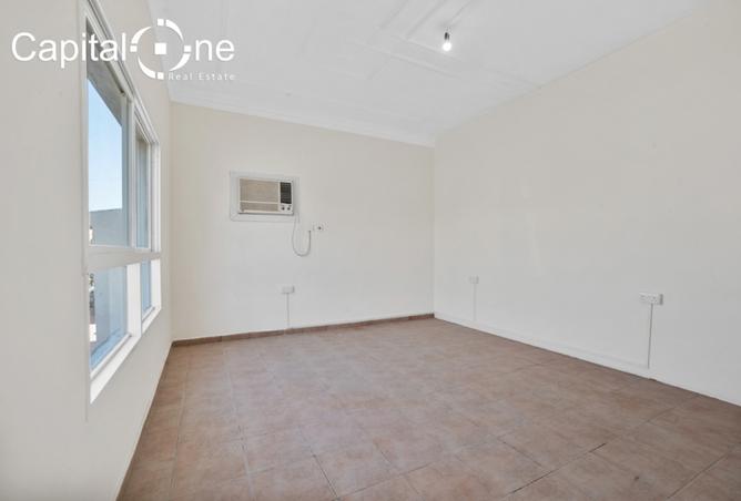 1005941 - Property Image 3