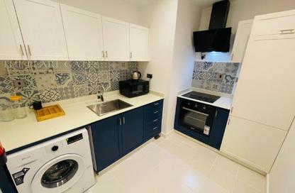 Apartment - 1 Bedroom - 1 Bathroom for rent in Bin Al Sheikh Towers - Al Mirqab Al Jadeed - Doha