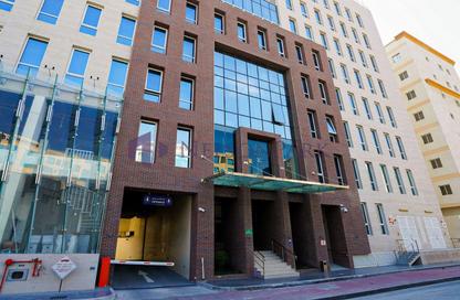 Apartment - 2 - 2 for rent in Ramada Commercial Building - Al Rawabi Street - Al Muntazah - Doha