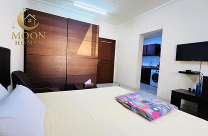 Apartment - Studio - 1 Bathroom for rent in Umm Ghwailina Comm - Umm Ghuwalina - Umm Ghuwailina - Doha Apartment - Studio - 1 Bathroom for rent in Umm Ghwailina Comm - Umm Ghuwalina - Umm Ghuwailina - Doha