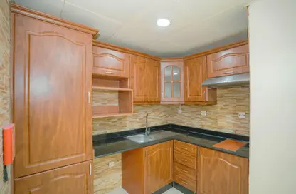 Apartment - 2 Bedrooms - 2 Bathrooms for rent in Al Mansoura - Al Mansoura - Doha