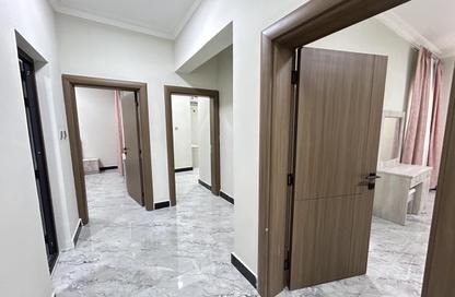 Apartment - 3 Bedrooms - 3 Bathrooms for rent in Al Mansoura - Al Mansoura - Doha