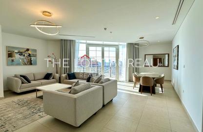 Penthouse - 3 Bedrooms - 4 Bathrooms for rent in Floresta Gardens - Floresta Gardens - The Pearl Island - Doha