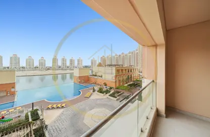 Apartment - Studio - 2 Bathrooms for rent in Al Mutahidah Tower - Viva Bahriyah - The Pearl Island - Doha