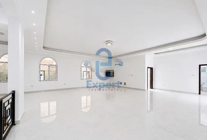63474429 - Property Image 2