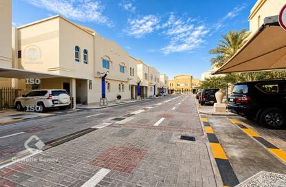 مجمع سكني - 4 غرف نوم - 5 حمامات للايجار في سلاطة الجديدة - سلاطة - الدوحة مجمع سكني - 4 غرف نوم - 5 حمامات للايجار في سلاطة الجديدة - سلاطة - الدوحة