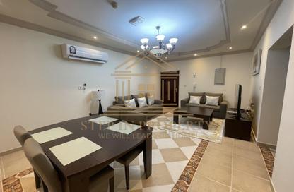Apartment - 2 Bedrooms - 3 Bathrooms for rent in Hiteen Street - Al Muntazah - Doha