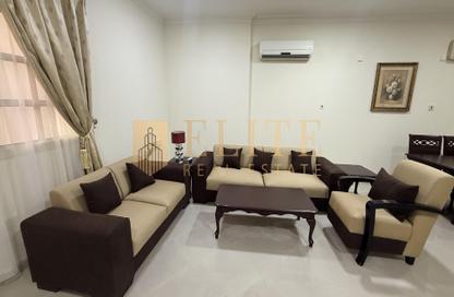 Apartment - 1 Bedroom - 1 Bathroom for rent in Anas Street - Fereej Bin Mahmoud North - Fereej Bin Mahmoud - Doha
