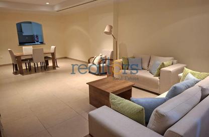 Apartment - 1 Bedroom - 2 Bathrooms for rent in Tower 3 - Porto Arabia - The Pearl Island - Doha