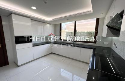 Villa - 4 Bedrooms - 6 Bathrooms for rent in Giardino Gardens - Giardino Villas - The Pearl Island - Doha