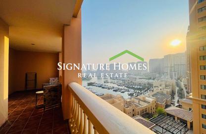 Apartment - 1 - 2 for sale in West Porto Drive - Porto Arabia - The Pearl Island - Doha