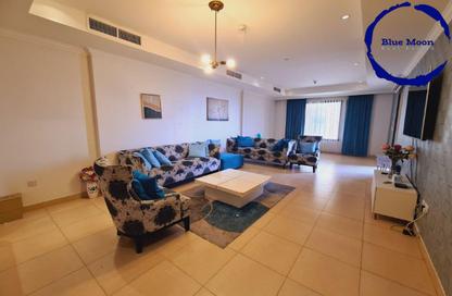 Apartment - 1 Bedroom - 2 Bathrooms for rent in East Porto Drive - Porto Arabia - The Pearl Island - Doha