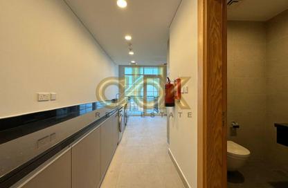 Apartment - 3 Bedrooms - 5 Bathrooms for rent in Floresta Gardens - Floresta Gardens - The Pearl Island - Doha