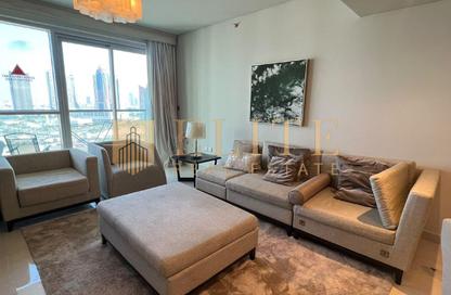 Apartment - 1 - 2 for sale in Lusail Marina Heights - Marina District - Lusail