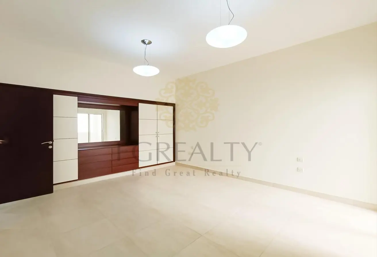 62130600 - Property Main Image