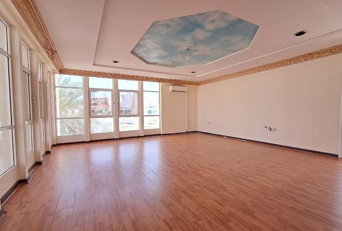 54928592 - Property Image 2