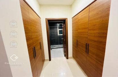 Apartment - 3 Bedrooms - 4 Bathrooms for rent in Fox Hills - Fox Hills - Lusail