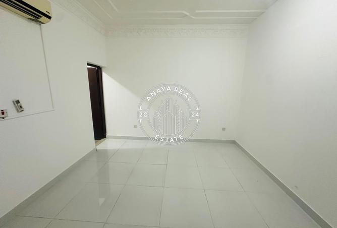 58574643 - Property Image 3