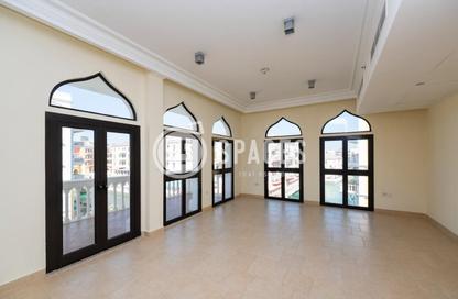 Apartment - 3 Bedrooms - 4 Bathrooms for rent in Carnaval - Qanat Quartier - The Pearl Island - Doha Apartment - 3 Bedrooms - 4 Bathrooms for rent in Carnaval - Qanat Quartier - The Pearl Island - Doha